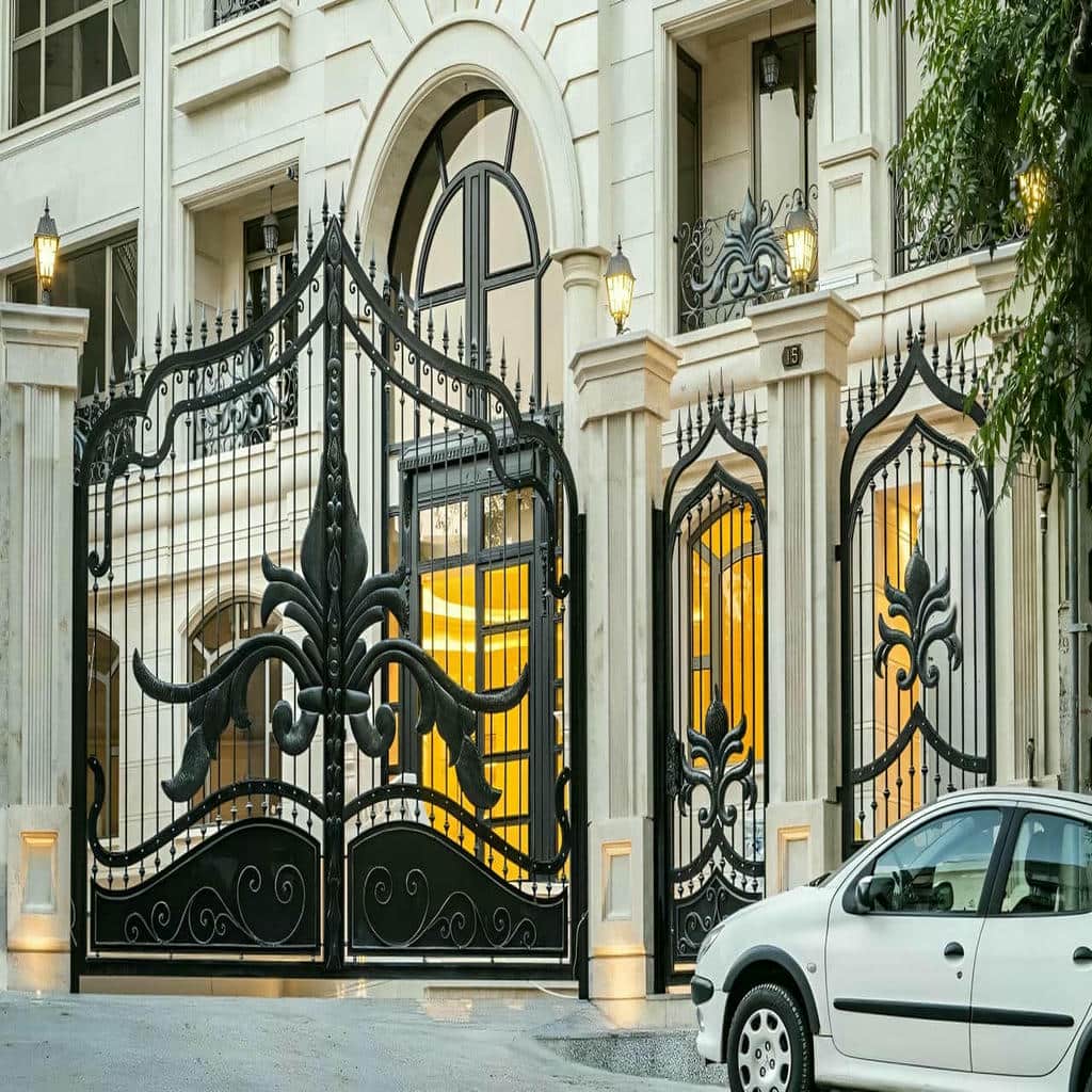 درب آهنی ضد زنگ با قفل مطمئن