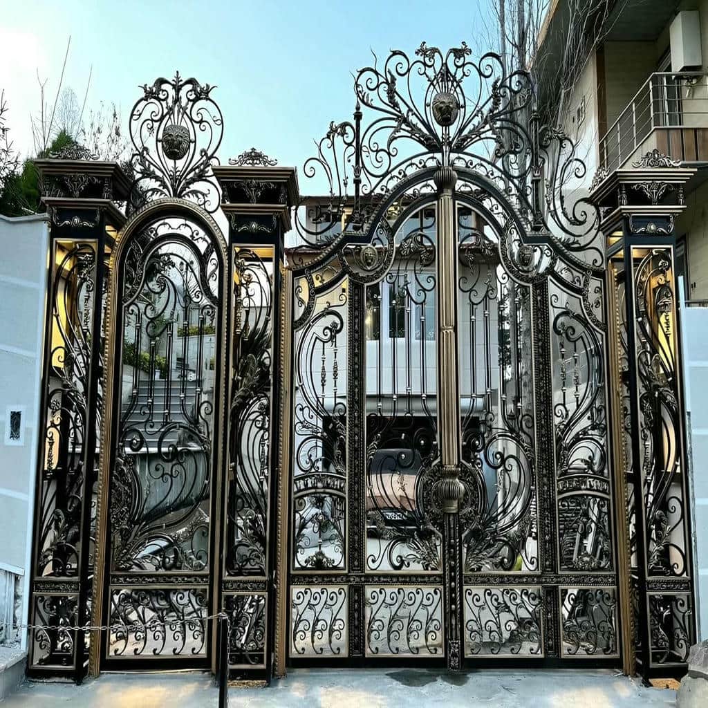نصب درب پارکینگ مدرن پنل مشبک با حرکت روان