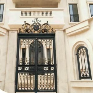 12 مدل درب فلزی مدرن پنل مشبک