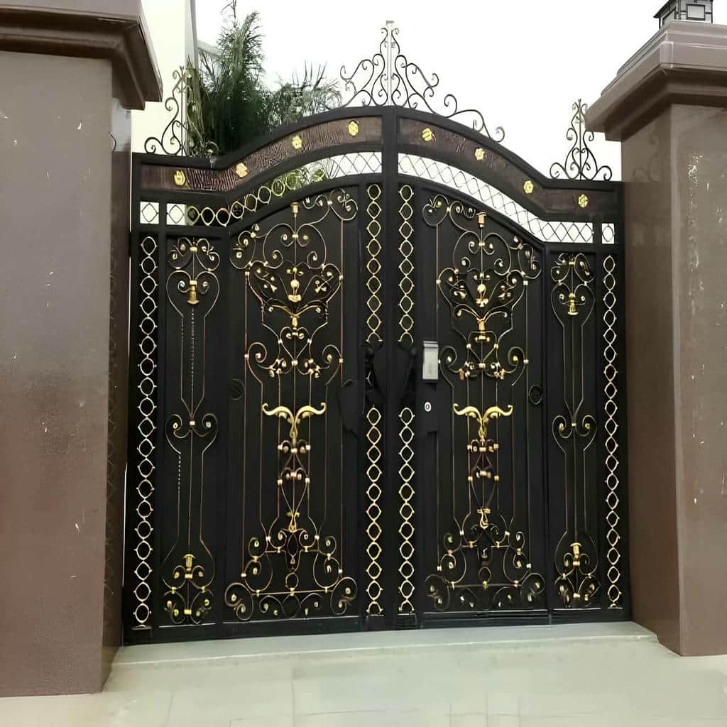 تولید درب باغچه دار ورودی با کلاف مقاوم