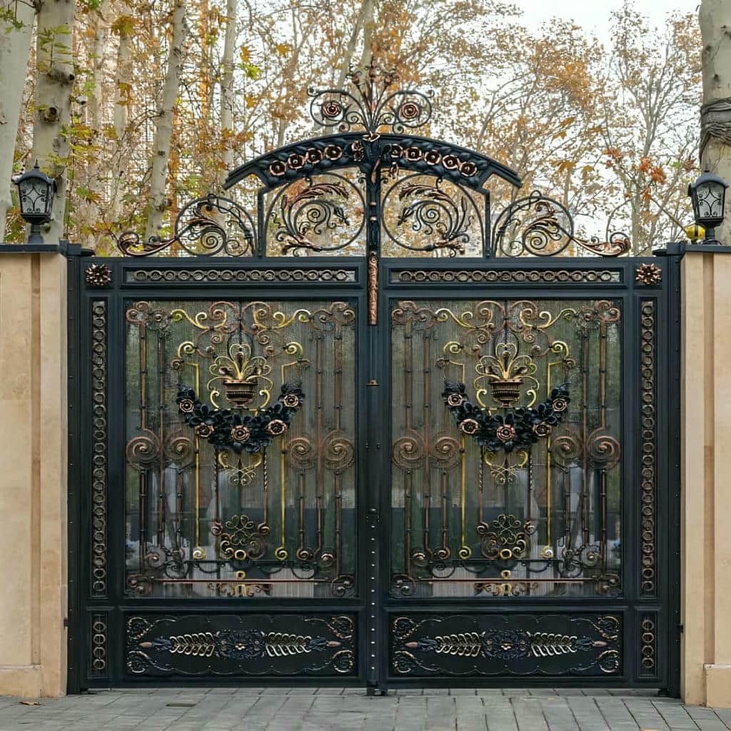 نصب درب پارکینگ کشویی محوطه با راهنمای ایمن