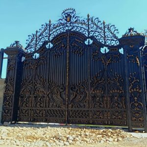 11 مدل درب آهنی شیک ورودی حیاط