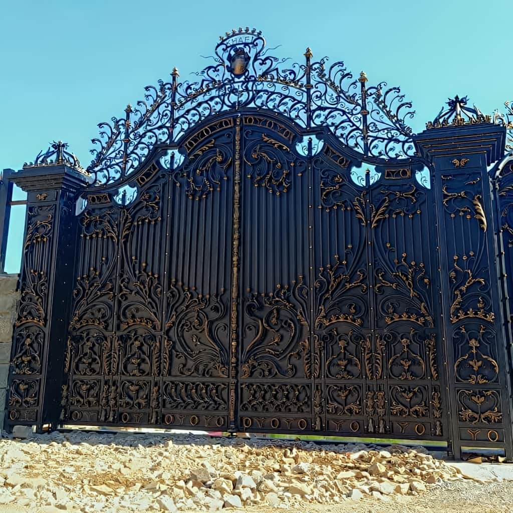 خرید درب ویلایی برش لیزری طرح هندسی تمامپوش