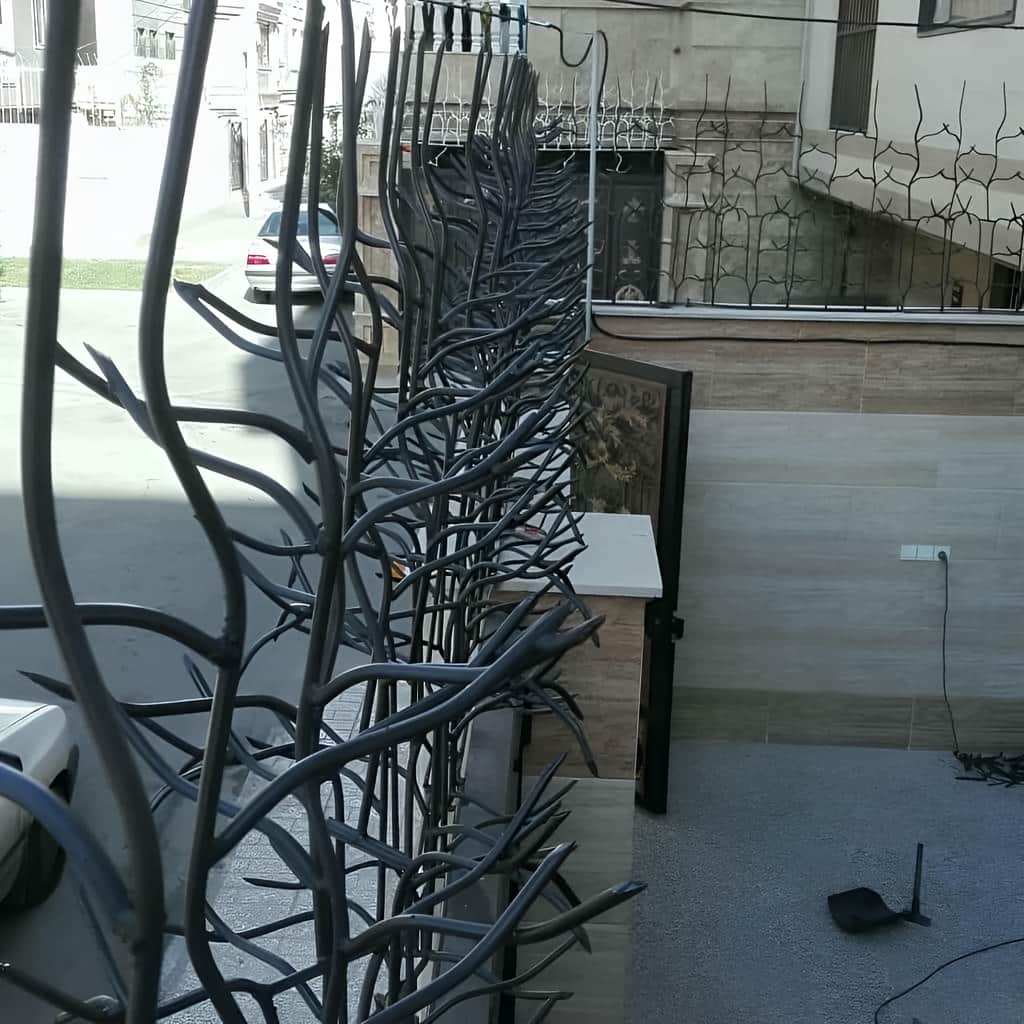 طراحی منحنی حفاظ دیوار