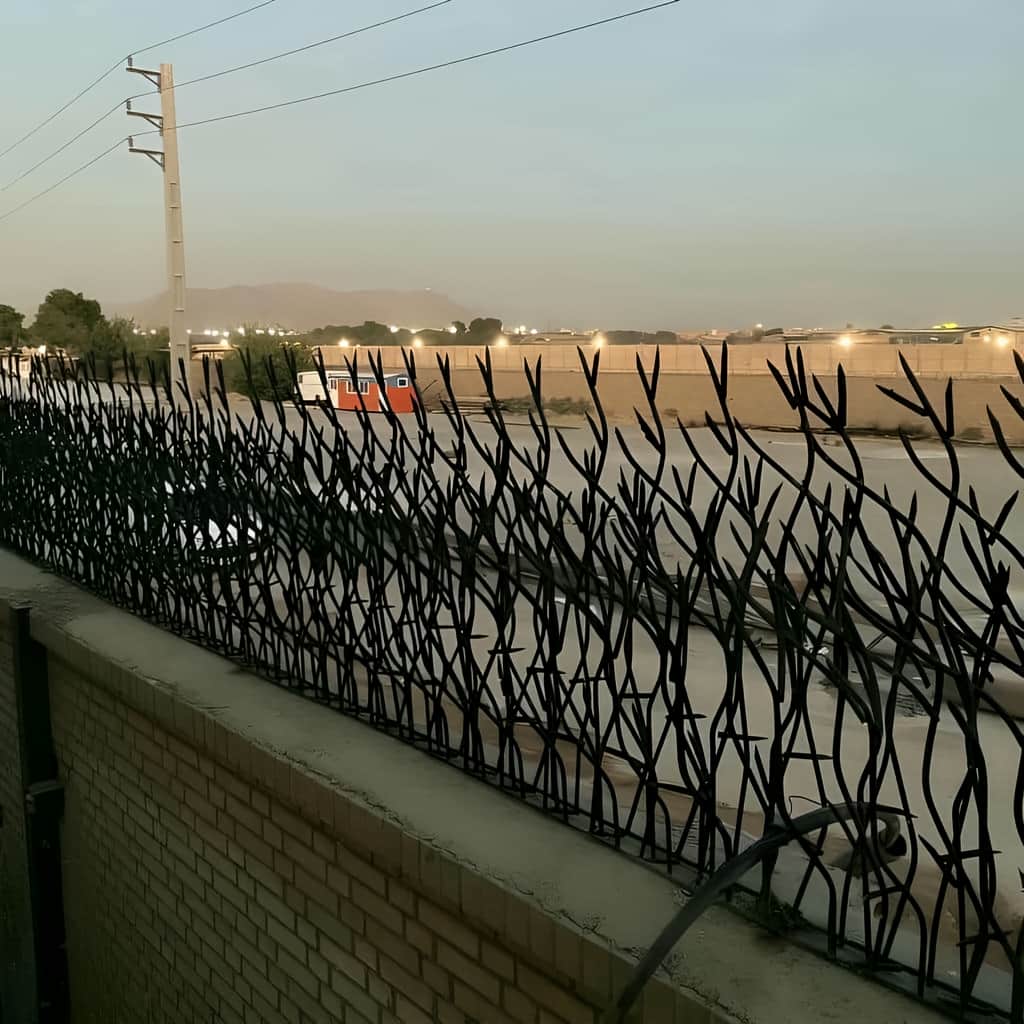 ترمیم حفاظ فلزی دیوار