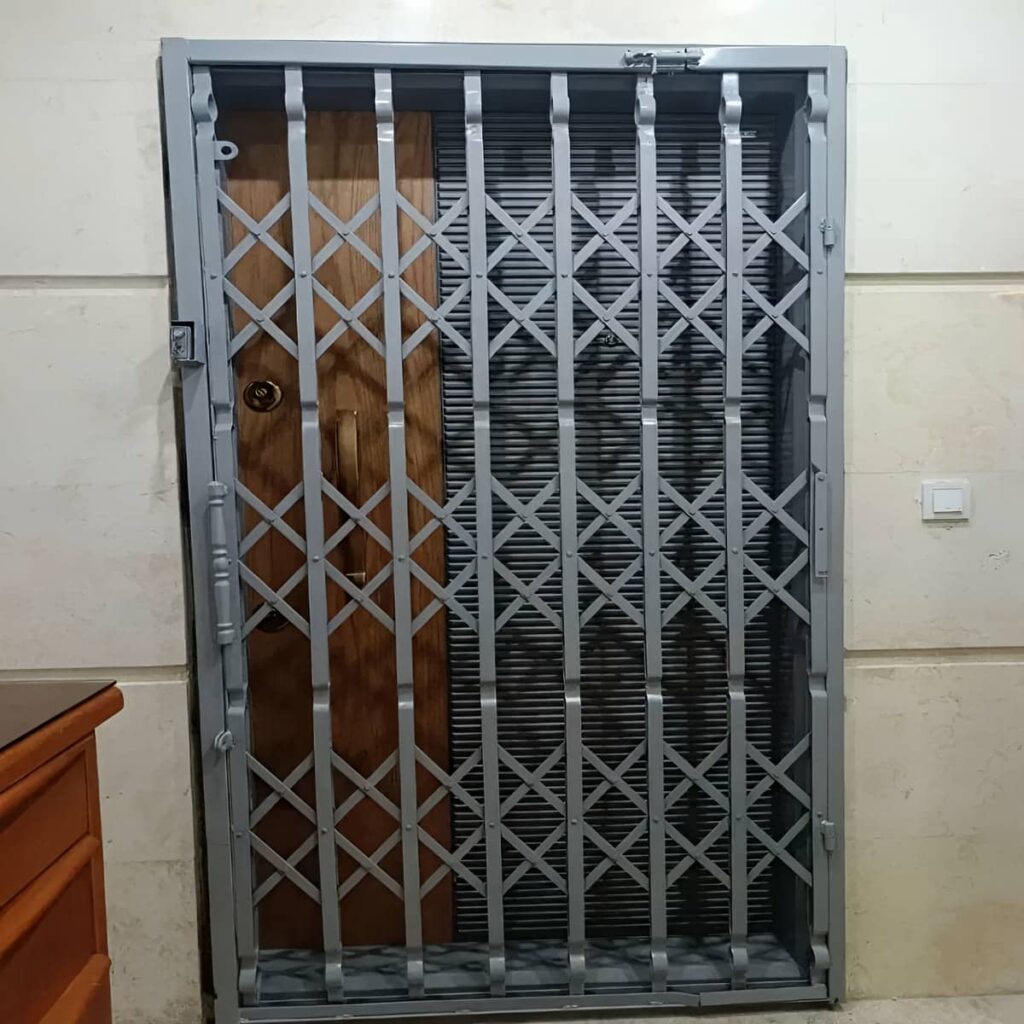 محافظ آکاردئونی با پوشش رنگی