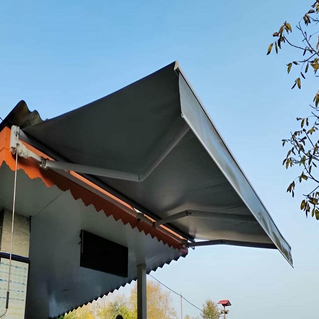 سایبان برقی موتور دار