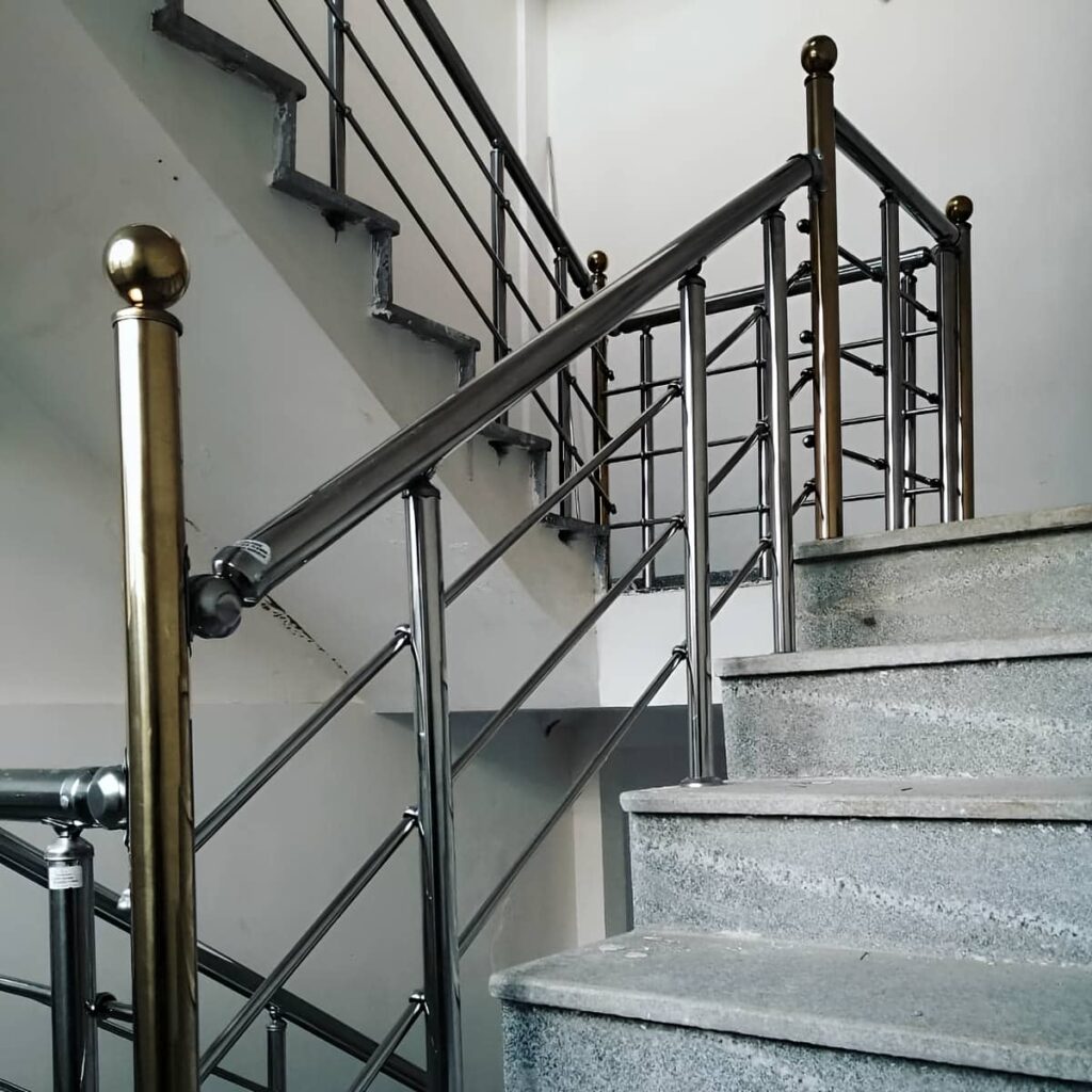 هندریل استیل ورودی ساختمان