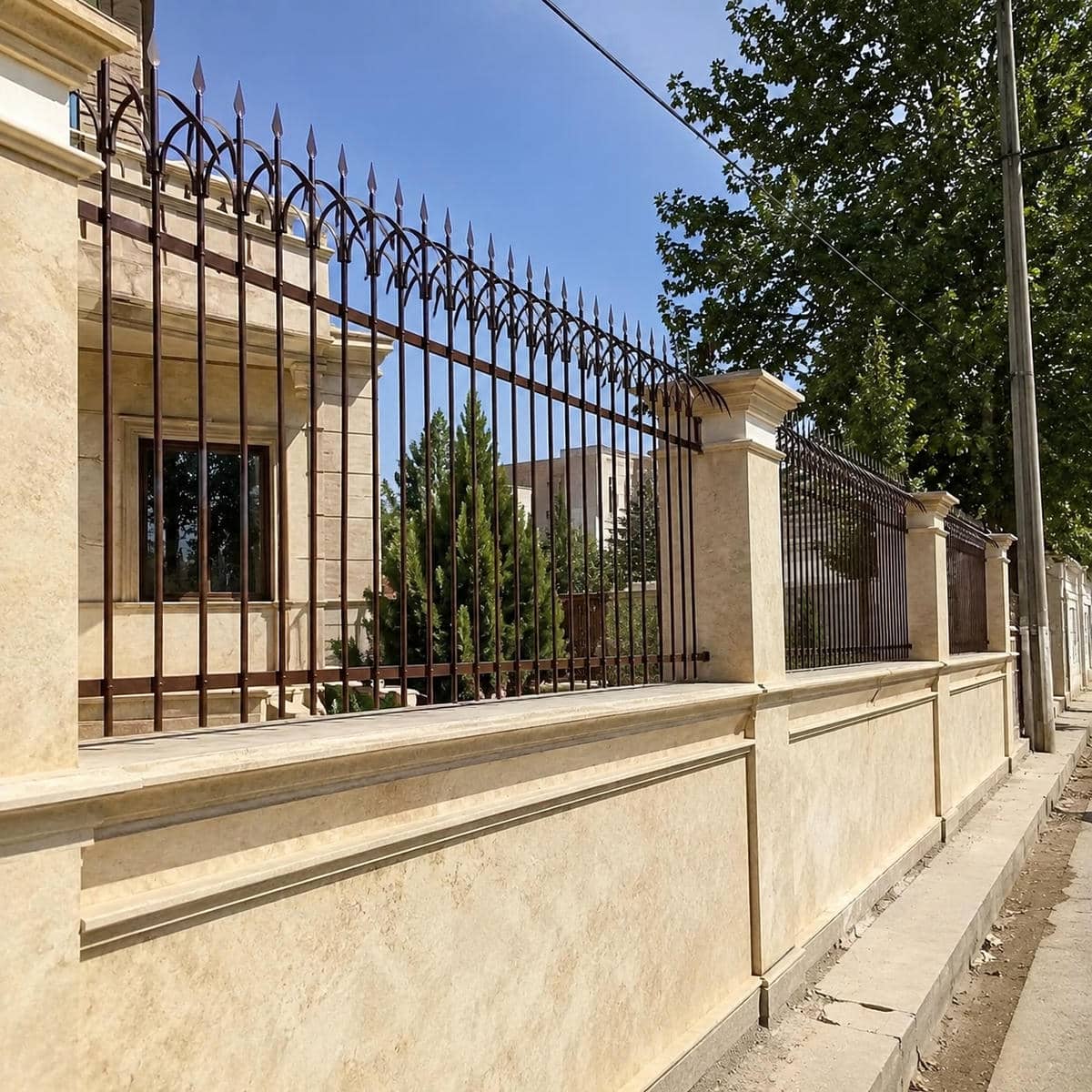 مرکز عرضه نرده روی دیوار مناسب نمای کلاسیک و فرفورژه