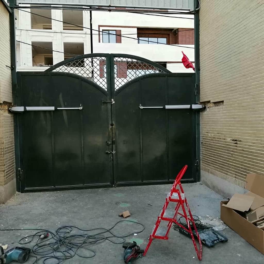 جک بازویی با چشمی ایمنی کنار ورودی بجنورد