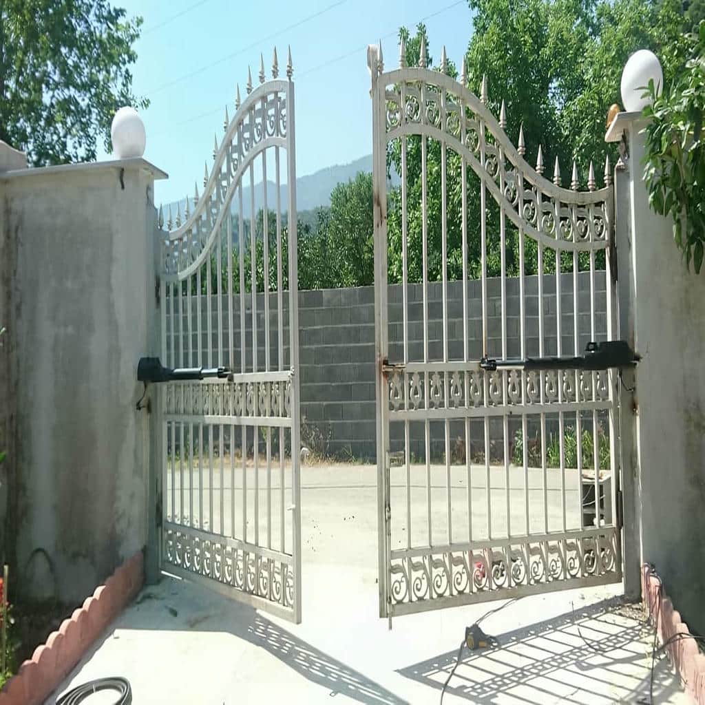 جک درب پارکینگ با ریموت در استان بوشهر جک درب پارکینگ با ریموت در استان بوشهر