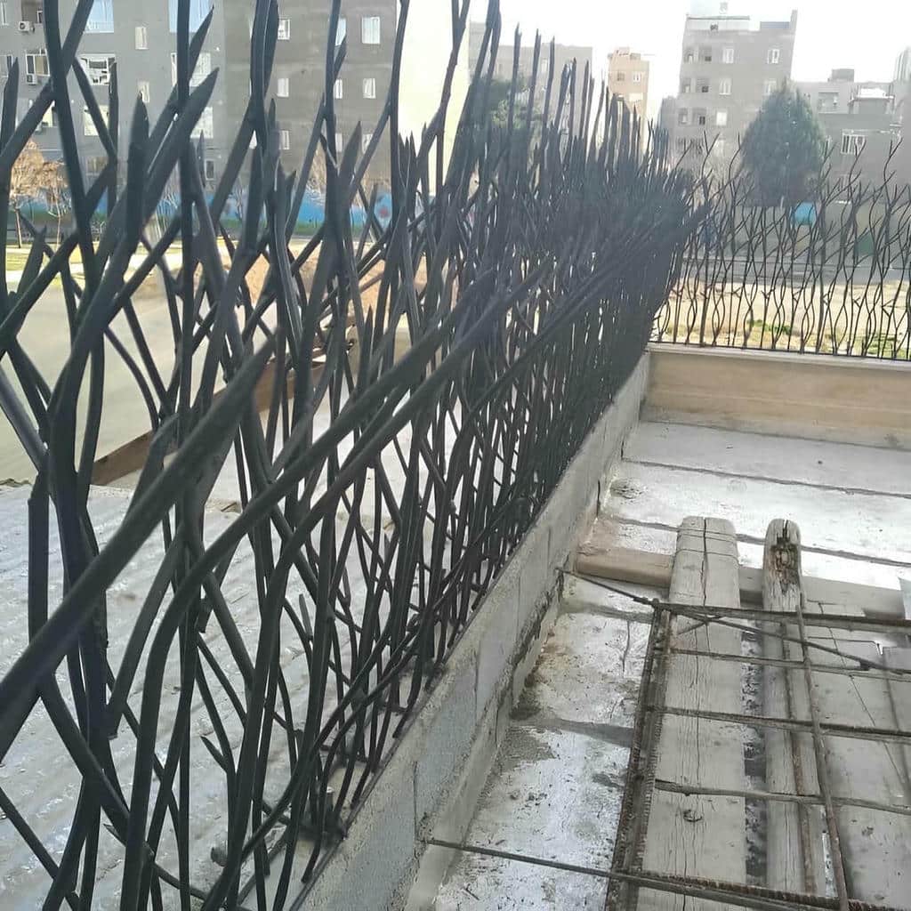 حفاظ دیوار با پوشش ضدزنگ اهواز در نمای سنگی
