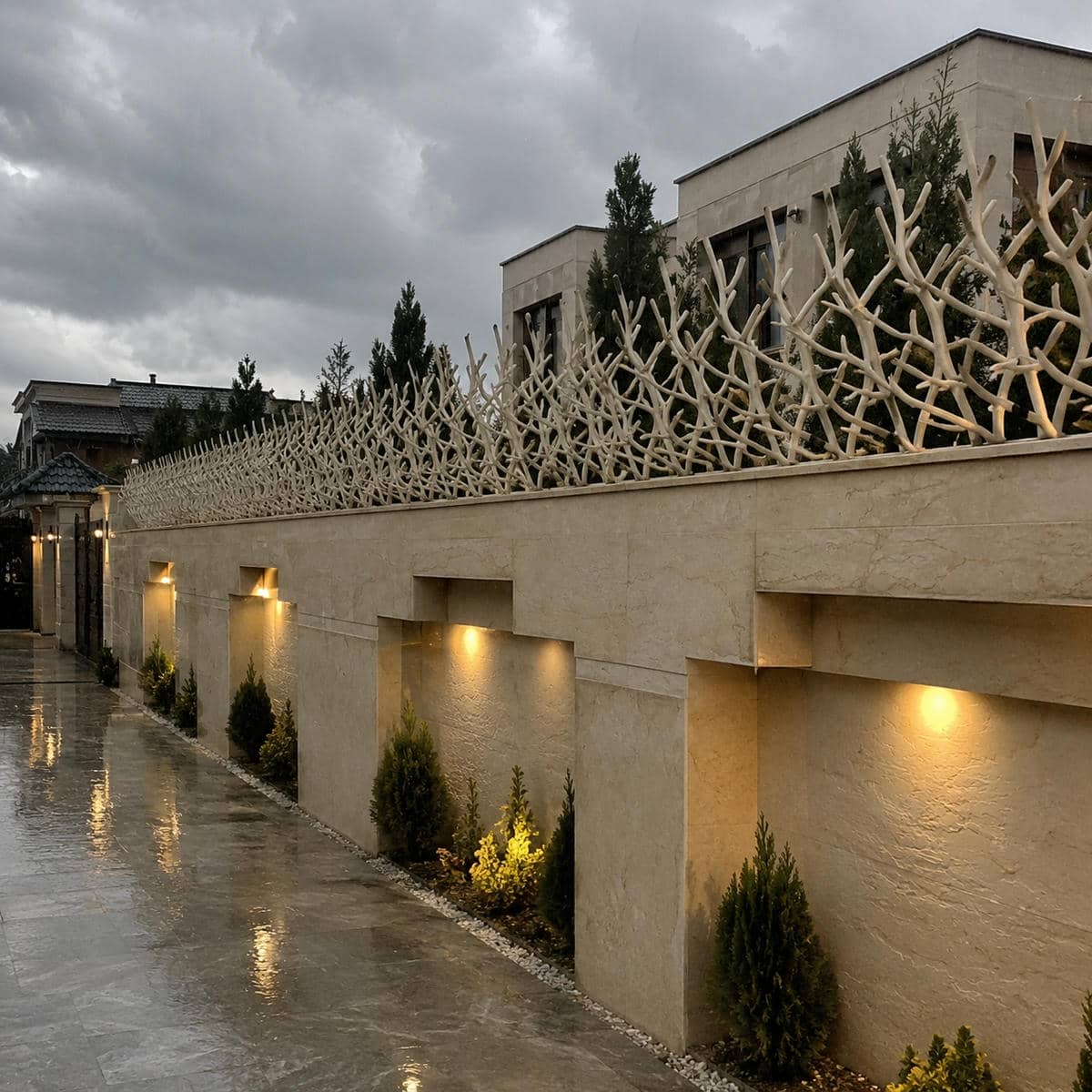 حفاظ دیوار شاخ گوزنی در استان اصفهان