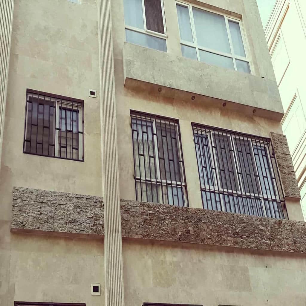 حفاظ پنجره آهنی مشکی در استان سمنان