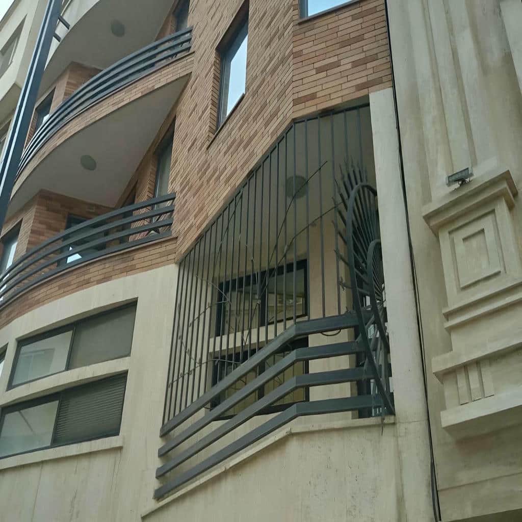 حفاظ پنجره سفارشی برای قاب عریض حفاظ پنجره سفارشی برای قاب عریض