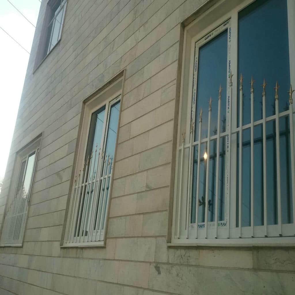 حفاظ پنجره سفارشی برای قاب پنجره چوبی حفاظ پنجره سفارشی برای قاب پنجره چوبی