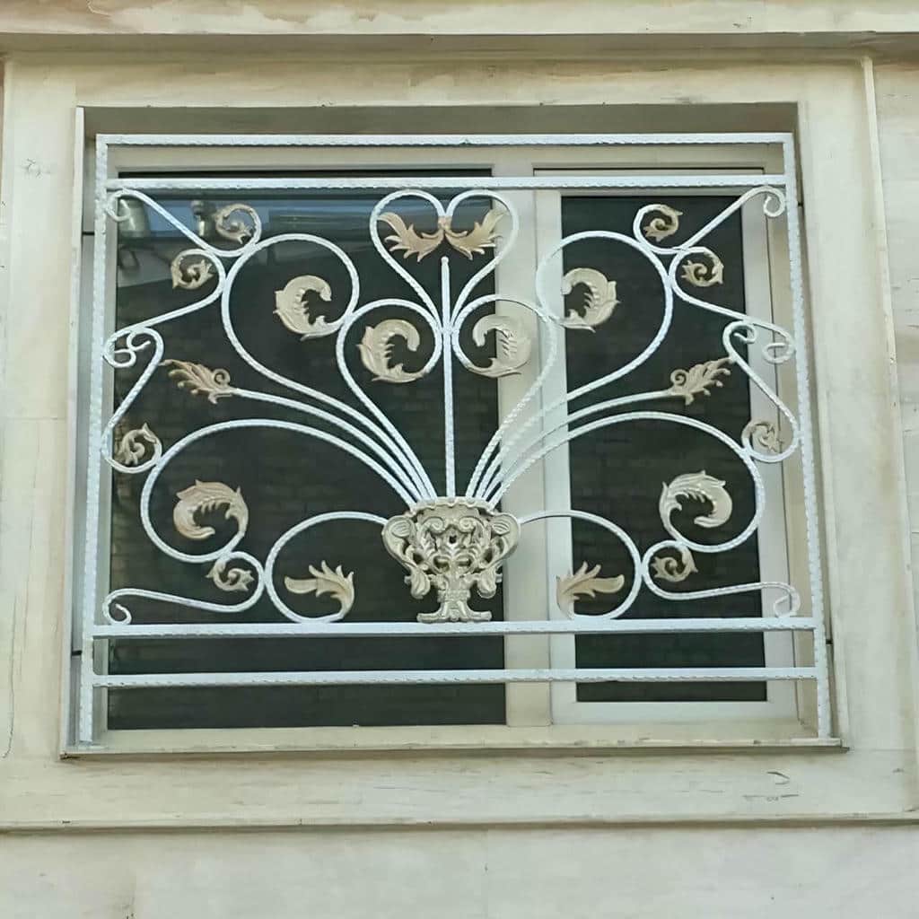 حفاظ پنجره سفارشی برای نمای سنگی حفاظ پنجره سفارشی برای نمای سنگی