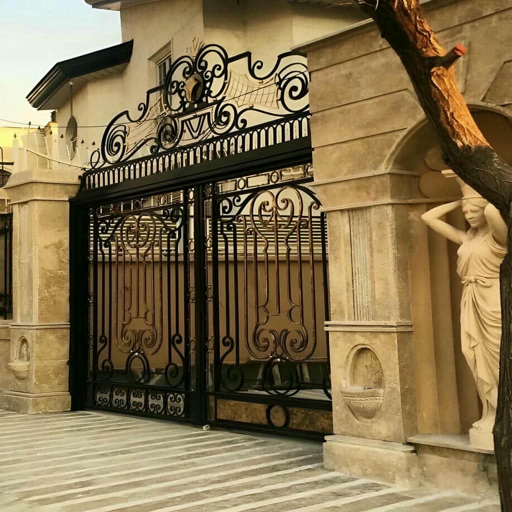 درب حیاط ساده با درب نفررو در استان تهران درب حیاط ساده با درب نفررو در استان تهران
