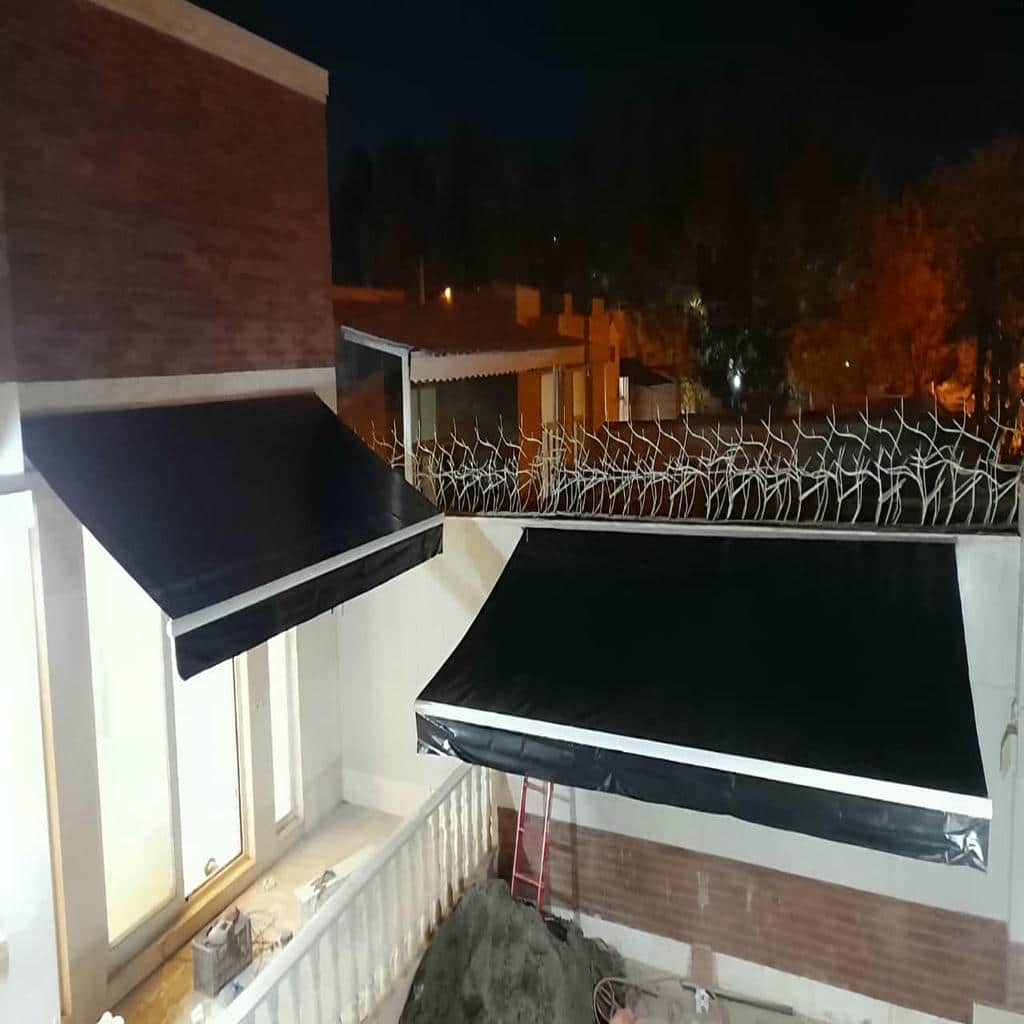 سایبان برقی سفید با بازوهای تاشو در ایلام