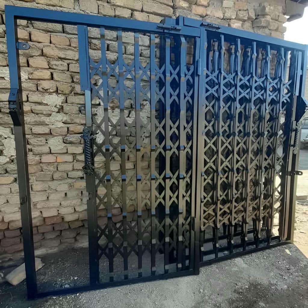 قفل فلزی محافظ جمع شونده ساختمان سرایداری قفل فلزی محافظ جمع شونده ساختمان سرایداری