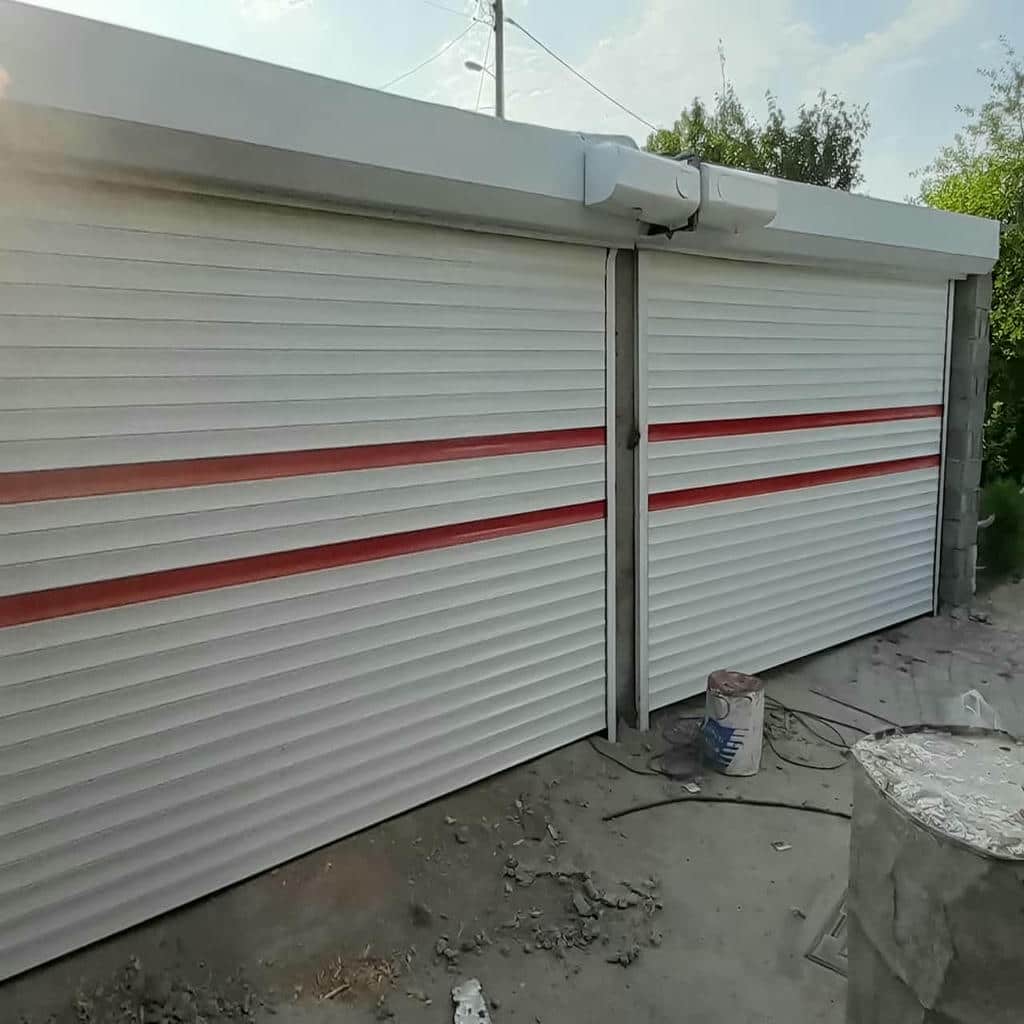 کرکره برقی با رنگ طوسی و پوشش مقاوم