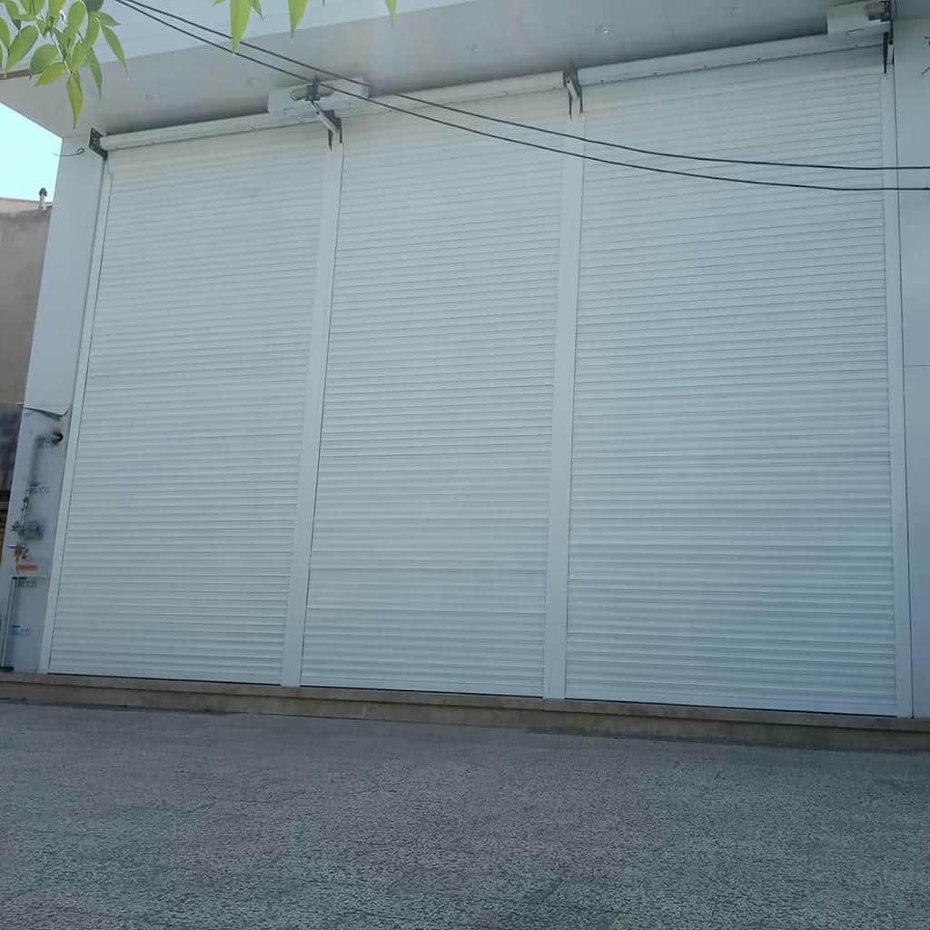 کرکره برقی جمع شونده ورودی ویلایی سنندج