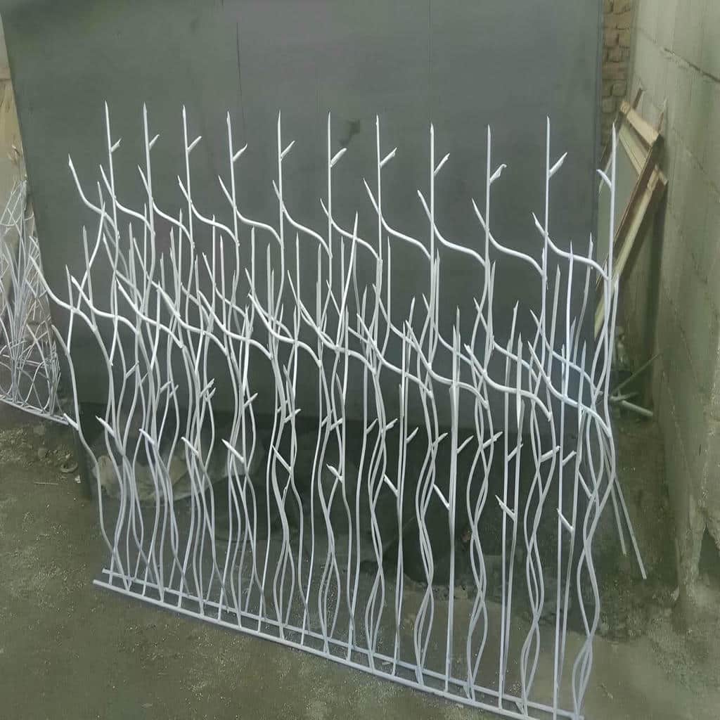 حفاظ دیوار فلزی با فرم شاخ گوزنی در گرگان مرکز فروش و سفارش حفاظ دیوار در گرگان و حومه