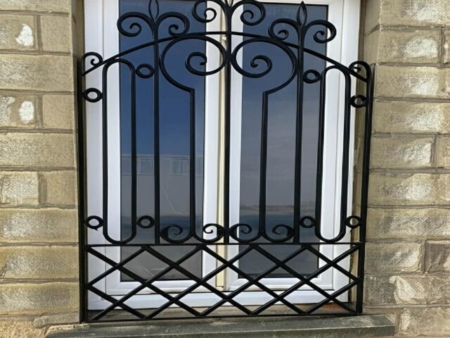 مرکز تخصصی فروش حفاظ پنجره در ارومیه و حومه