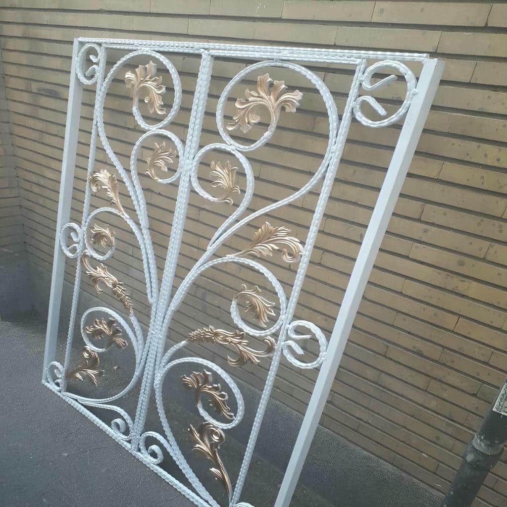حفاظ پنجره آهنی مشکی در خرم آباد مرکز تخصصی فروش حفاظ پنجره در خرم آباد و حومه